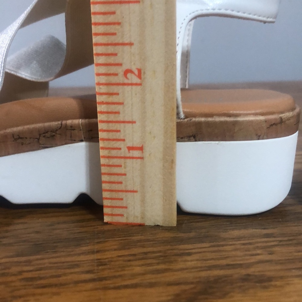 Nine West sandals - Picture 6 of 6